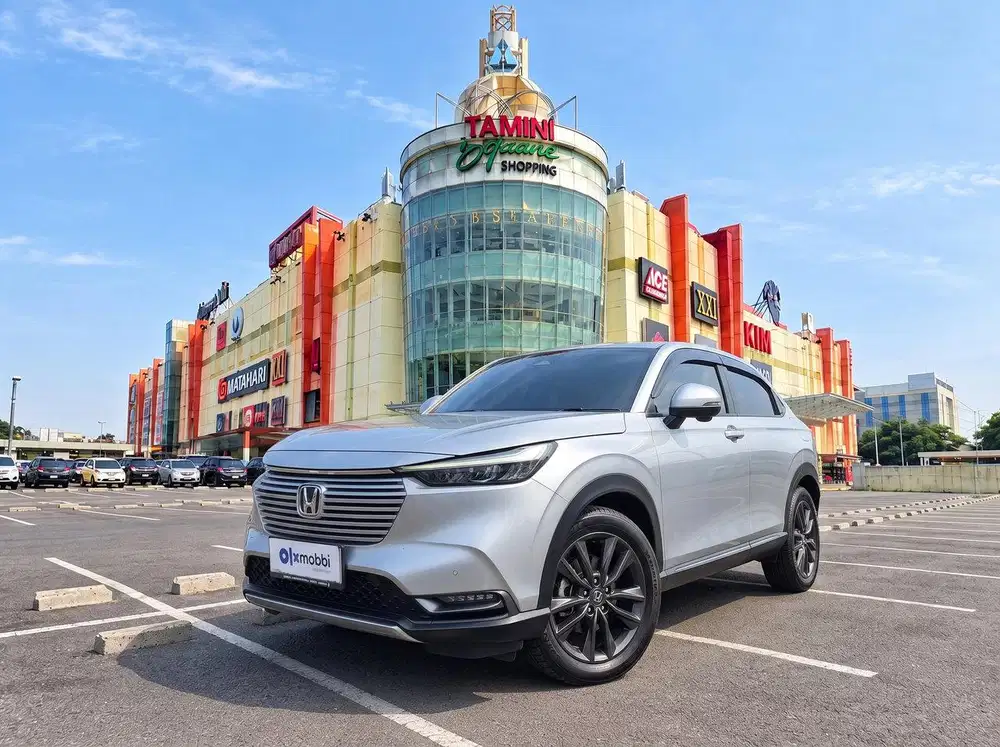 TDP RENDAH - Honda HR-V 1.5 SE Bensin-AT 2022 Abu CWIOB