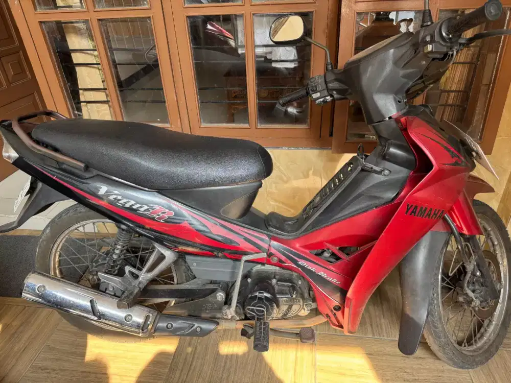 Di jual cepat sepeda motor legend