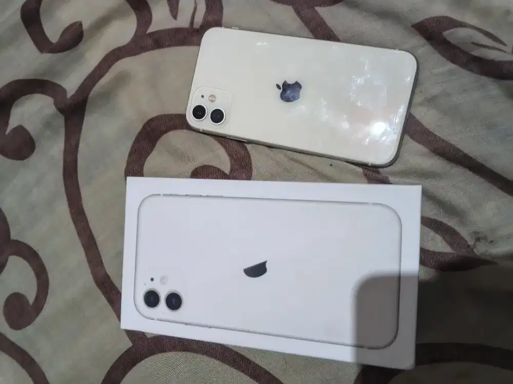 iPhone 11 128 inter