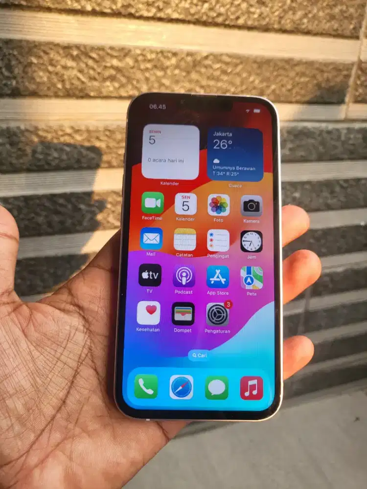 Jual cepat iphone 13 128 fullset