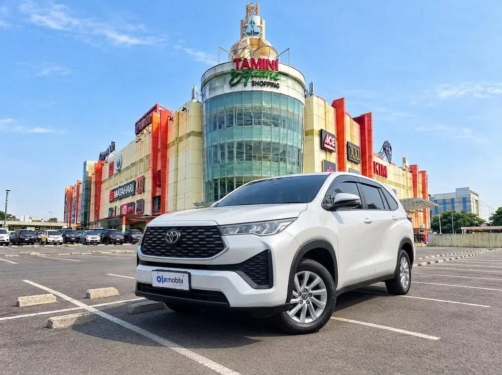 TDP RENDAH - Toyota Kijang Innova 2.0 Zenix G CVT AT 2023 Putih CEDGB