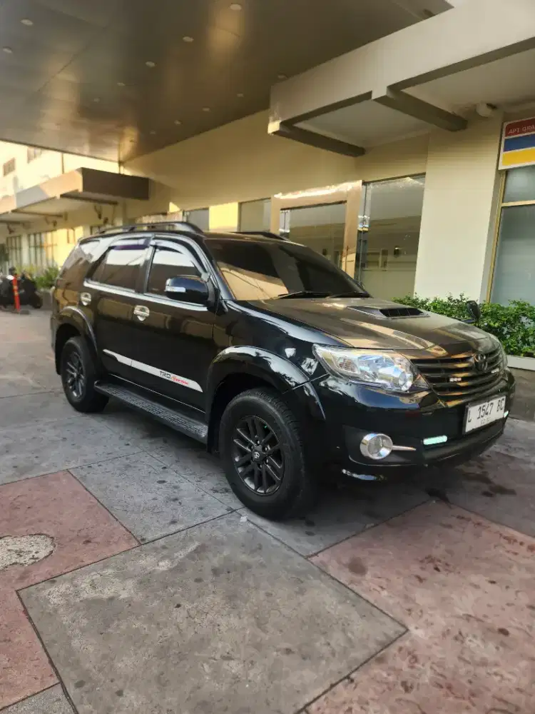 TOYOTA FORTUNER DIESEL AT  15