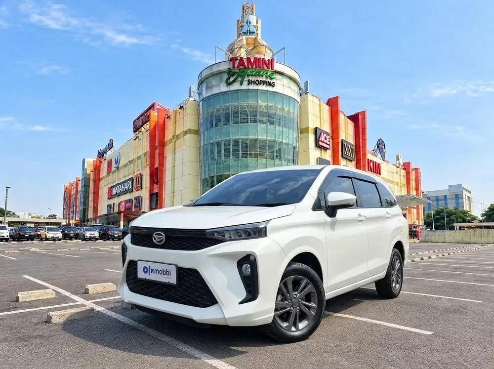 TDP RENDAH - Daihatsu Xenia 1.3 R Bensin-AT 2022 Putih CHFMB