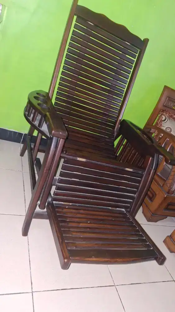 Kursi santai jati