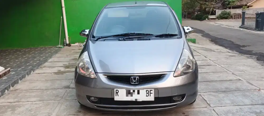 Honda Jazz i-DSI 2006 Matic Abu-Abu Kondisi Istimewa, Siap Pakai