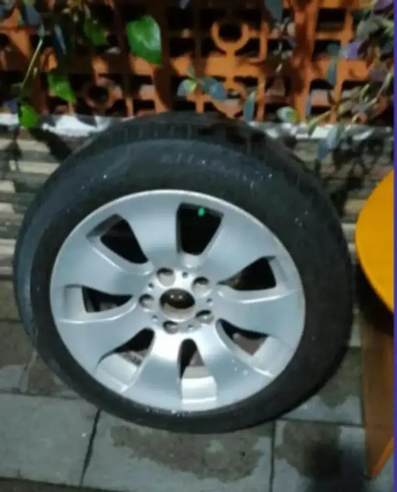 Velk BMW bekas punya bos