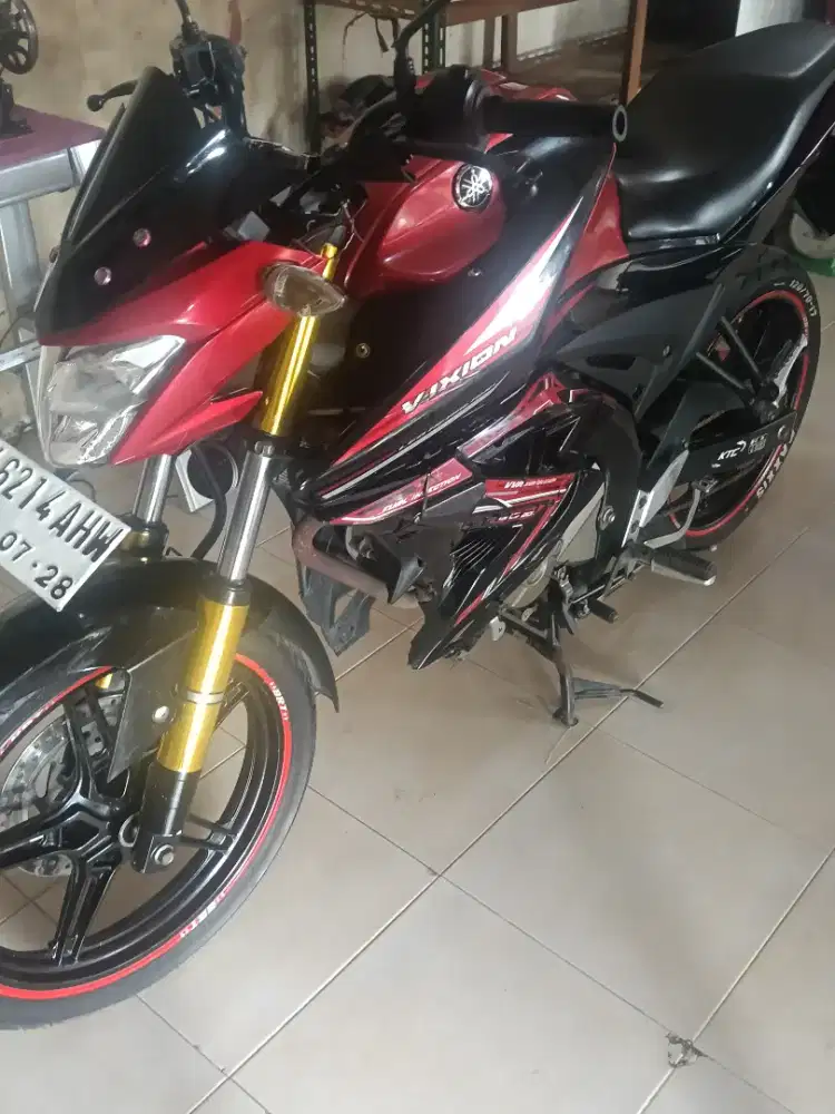 Vixion 2018 SS LENGKAP,PAJAK MATI 3 TAHUN