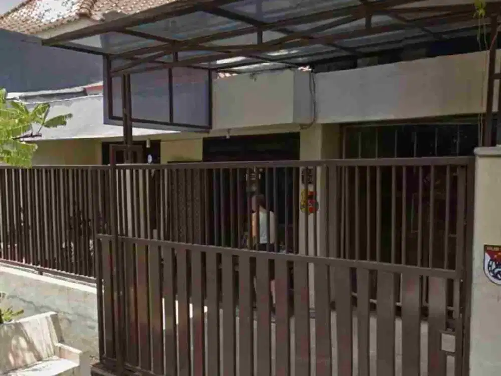 jual rumah simpang Darmo permai selatan terawat