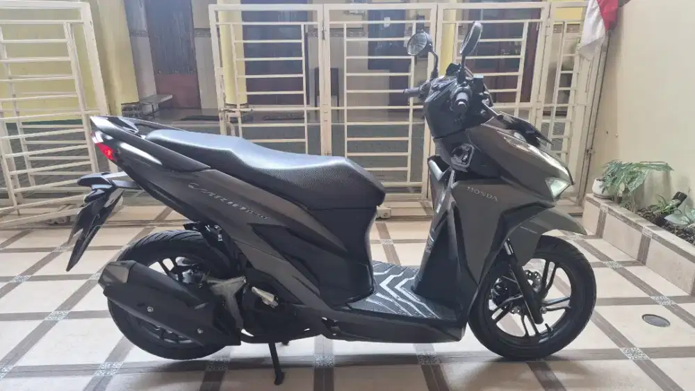 DIJUAL CASH HONDA VARIO 150 CC TH 2021 KEYLESS KM