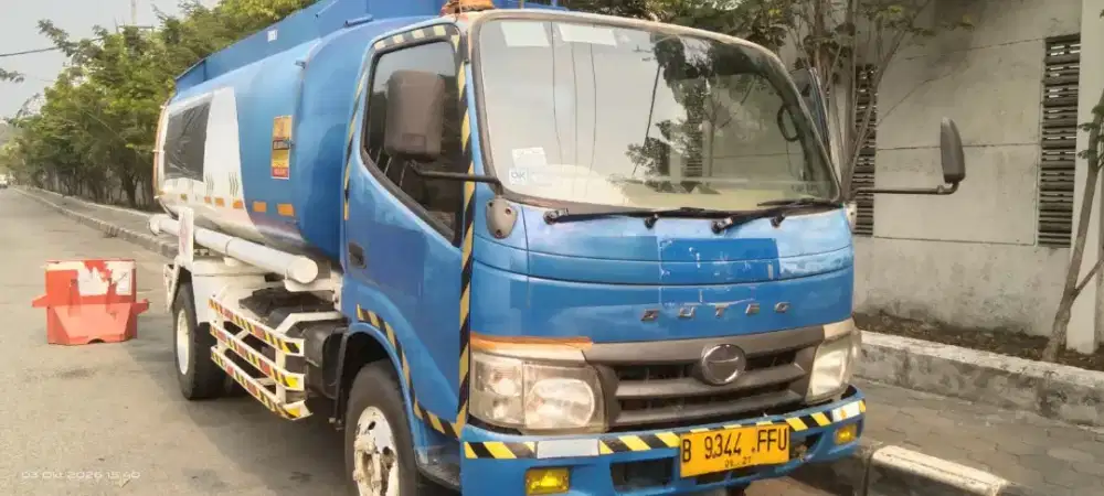 Hino 300 dutro 130 HD tangki 8000 L tahun 2022