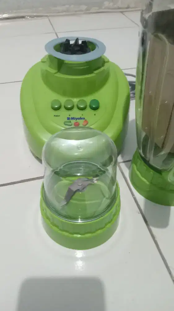 [PAKETAN] 2 RICE COOKER DAN BLENDER