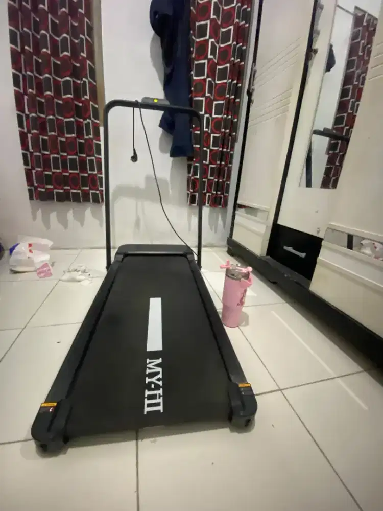 Treadmill walking pad