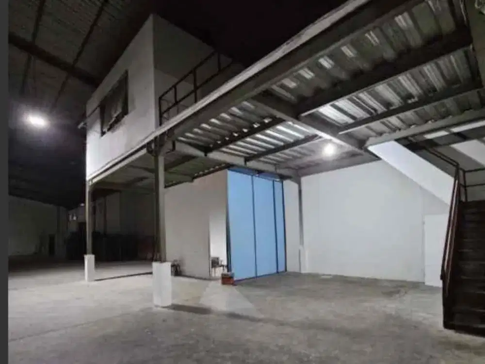 Gudang Siap Pakai Pelemwatu Gresik