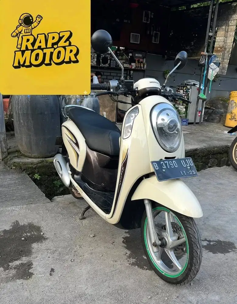 Honda Scoopy Esp 2015
