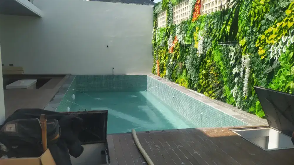 kolam renang taman