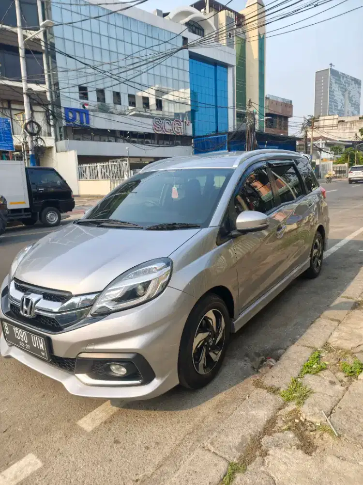 HONDA MOBILIO RS. AT.   17
