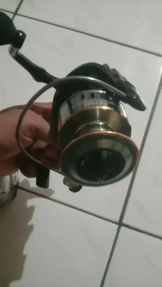 Di jual rel pancing HE7000 Baru kondisi sesuai seperti di poto