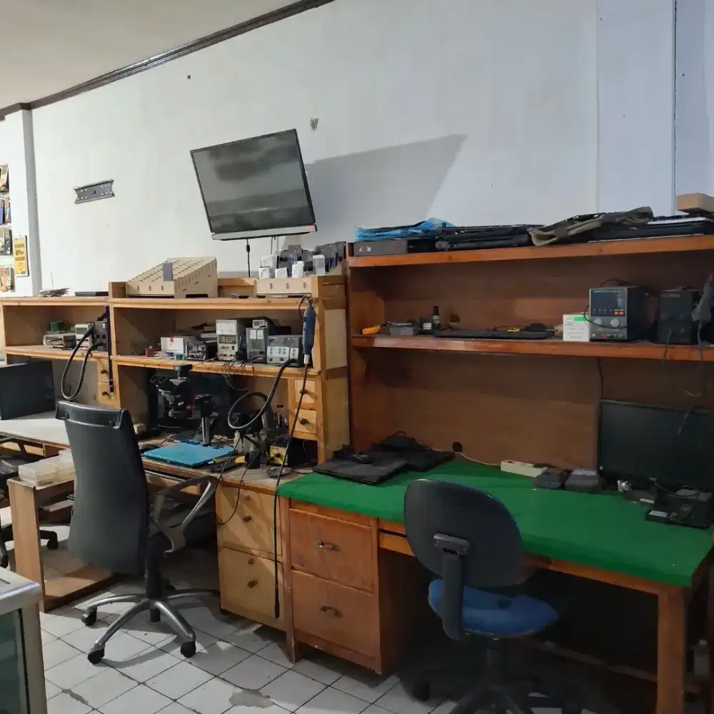 Peralatan Perlengkapan dan part service handphone