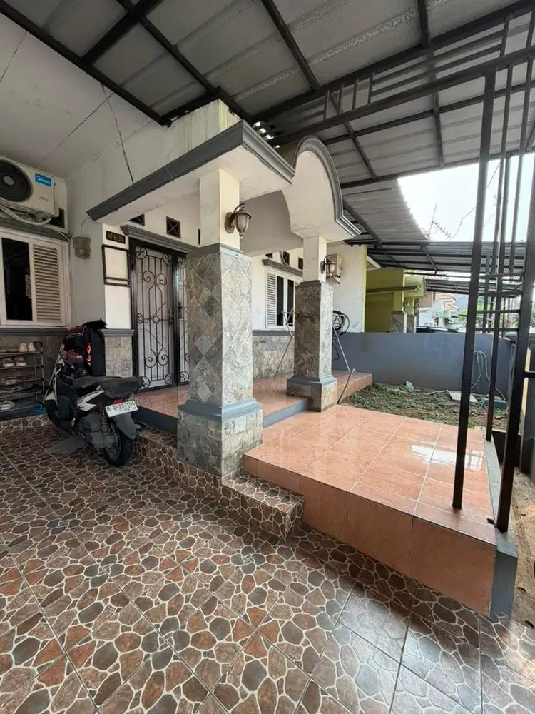 Rumah bagus Boulevard vila nusa indah 5