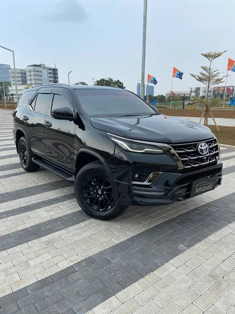 FORTUNER GR 2.8 DIESEL TERMURAH LOW KM 63RB RECORD KONDISI ISTIMEWA
