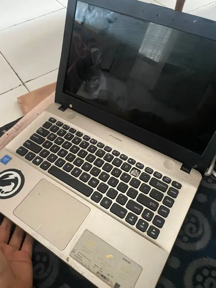 Asus n4000 windows 10