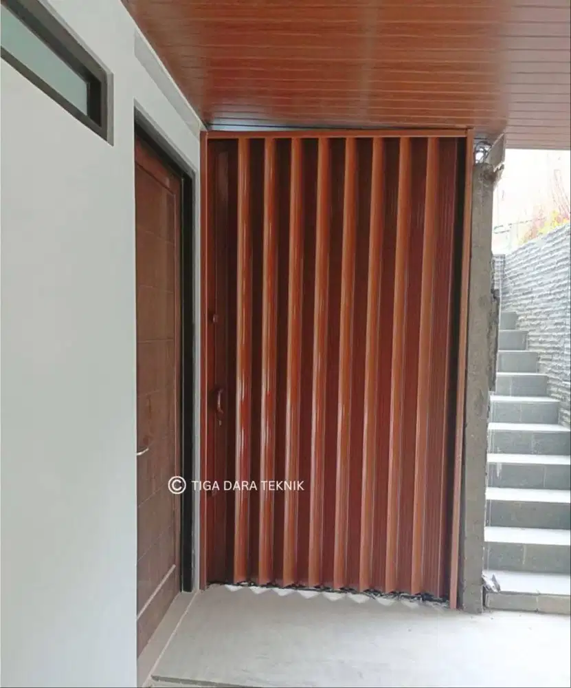 Pintu Besi Lipat Folding Gate Praktis untuk Berbagai Bangunan