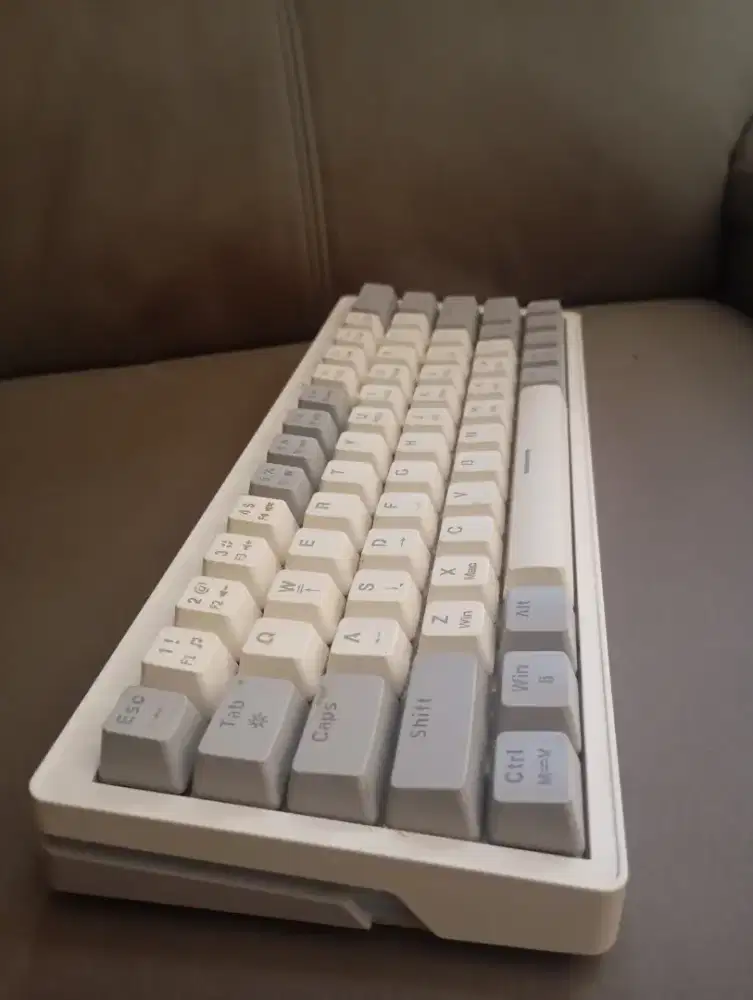Keyboard gaming mechanical RGB Zifriend ZA63
