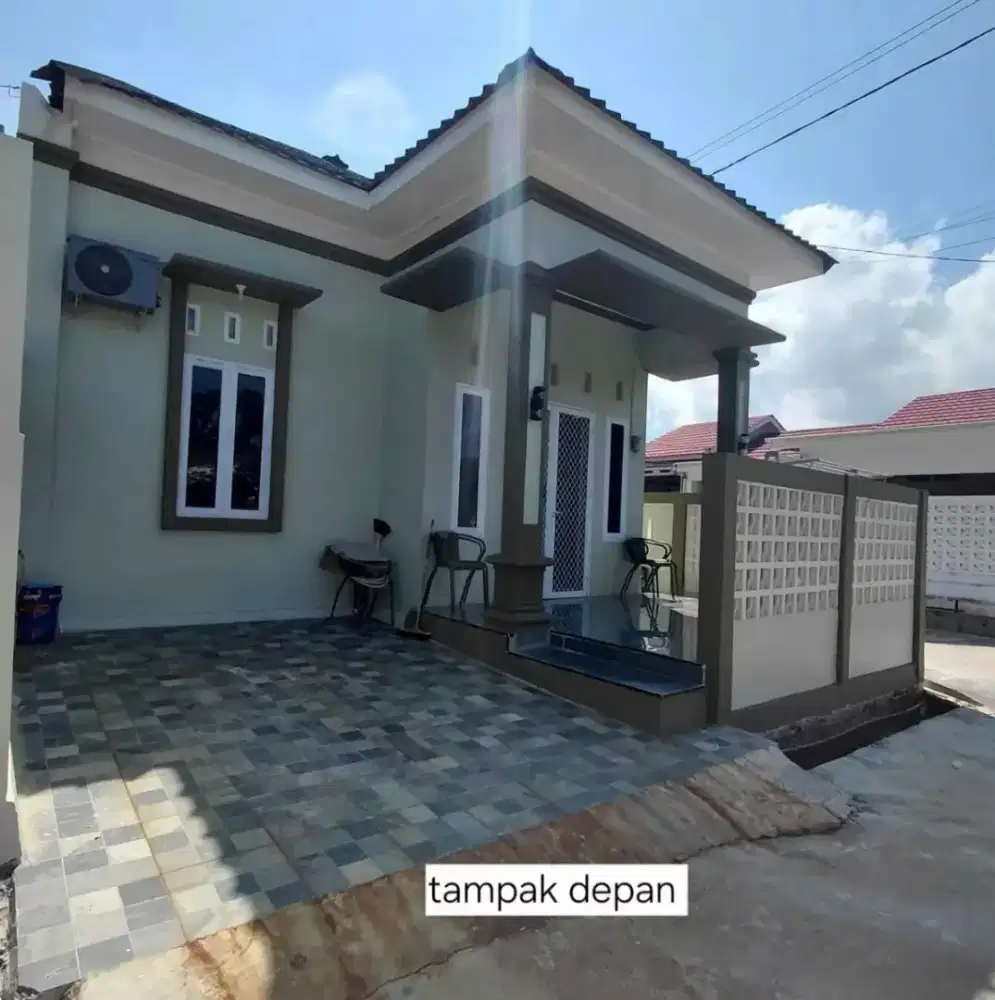 DI JUAL RUMAH TENGAH KOTA 74/135m