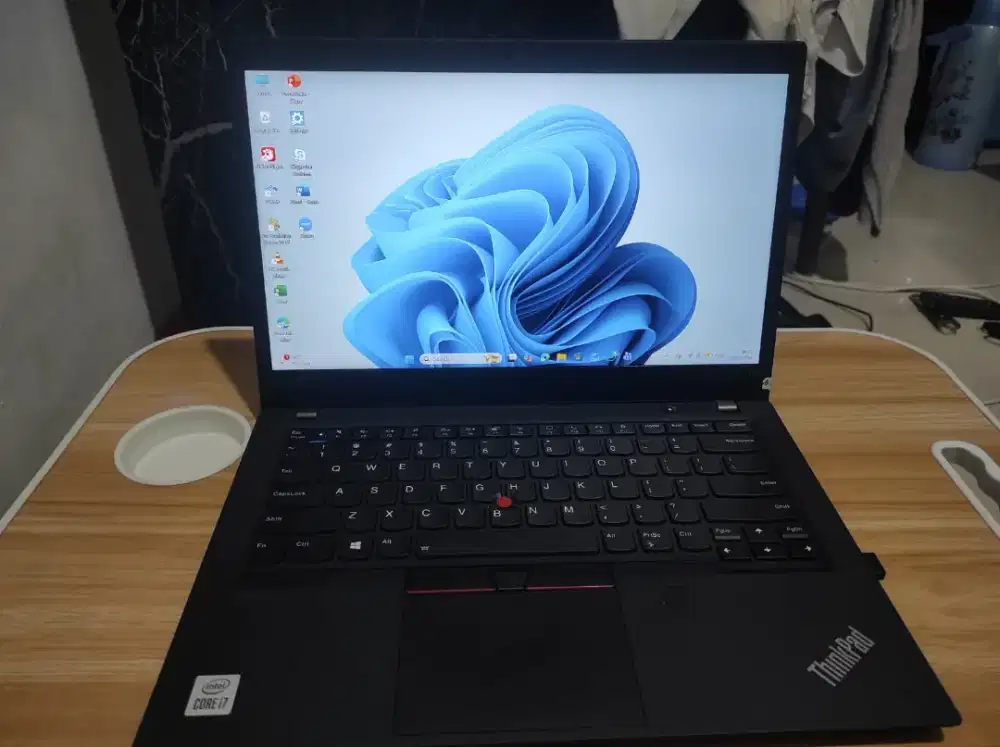 JUAL LAPTOP THINKPAD T14 GEN 1 i7 TOUCHSCREEN – RAM 16GB SSD 512GB