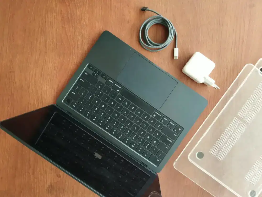 TERIMA JUAL BELI IPHONE IPAD MACBOOK SEMUA TYPE30