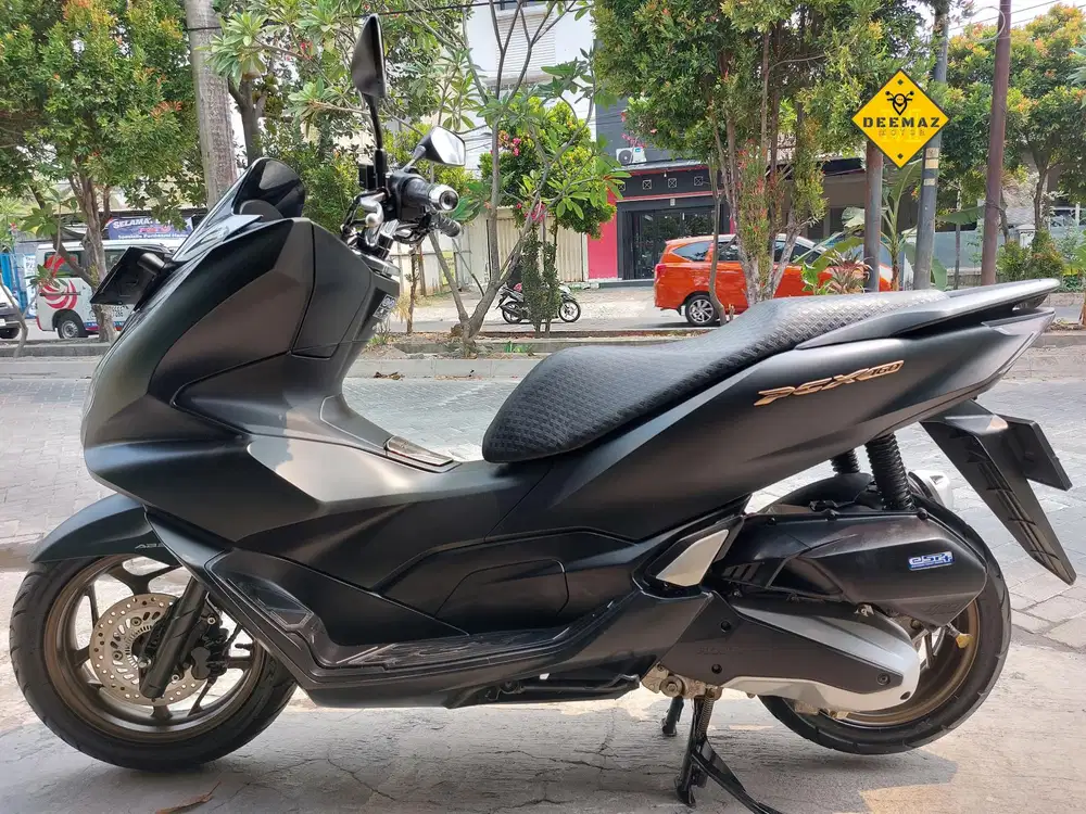 (DP 500 Rb)‼️ Honda PCX 160 ABS Hitam 2023 Cash, Kredit & Tukar Tambah