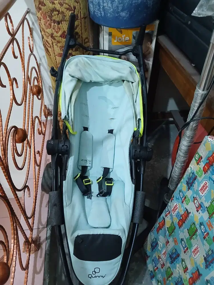Stroller Bayi-Anak Quinny