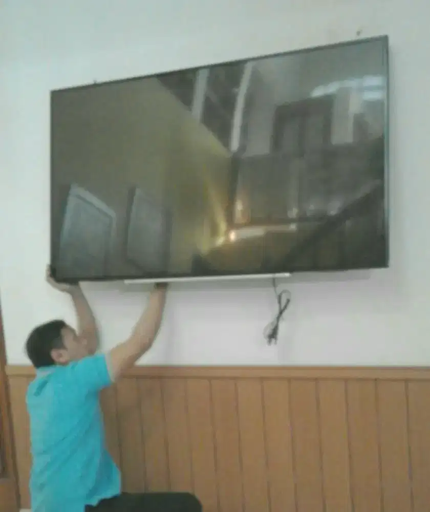 pasang dan jual bracket buat gantungan tv led lcd di tembok kuat kokoh