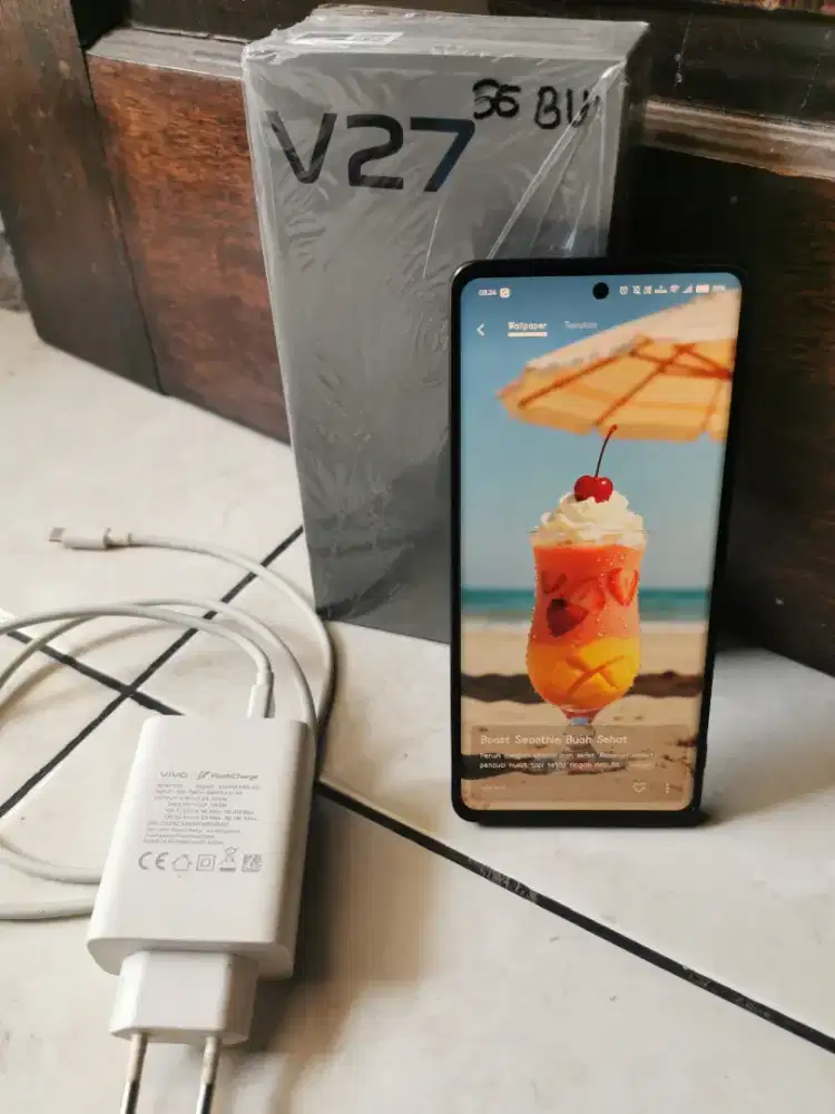 VIVO V27 5G Noble Black 8+8/256GB Normal Mulus poll