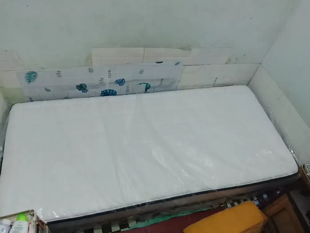 Kasur lantai springbed merk avenco