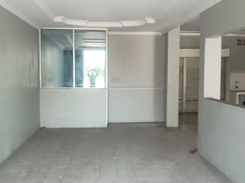 Rent Ruko di Soekarno Hatta Kondisi Baru