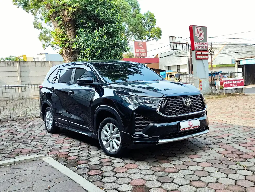 Zenix V Hybrid CVT 2025
