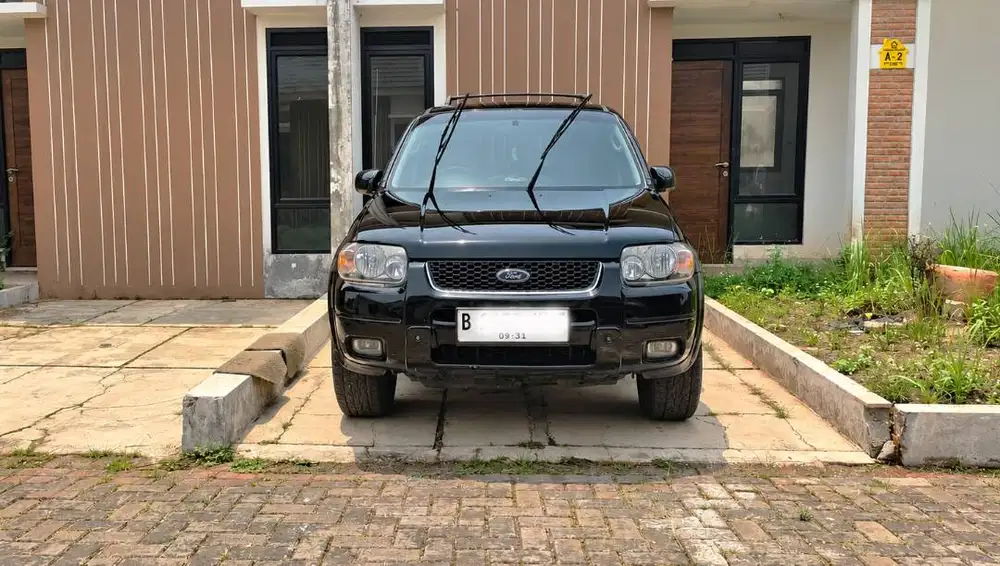 Ford Escape XLT 2.3 Tahun 2006