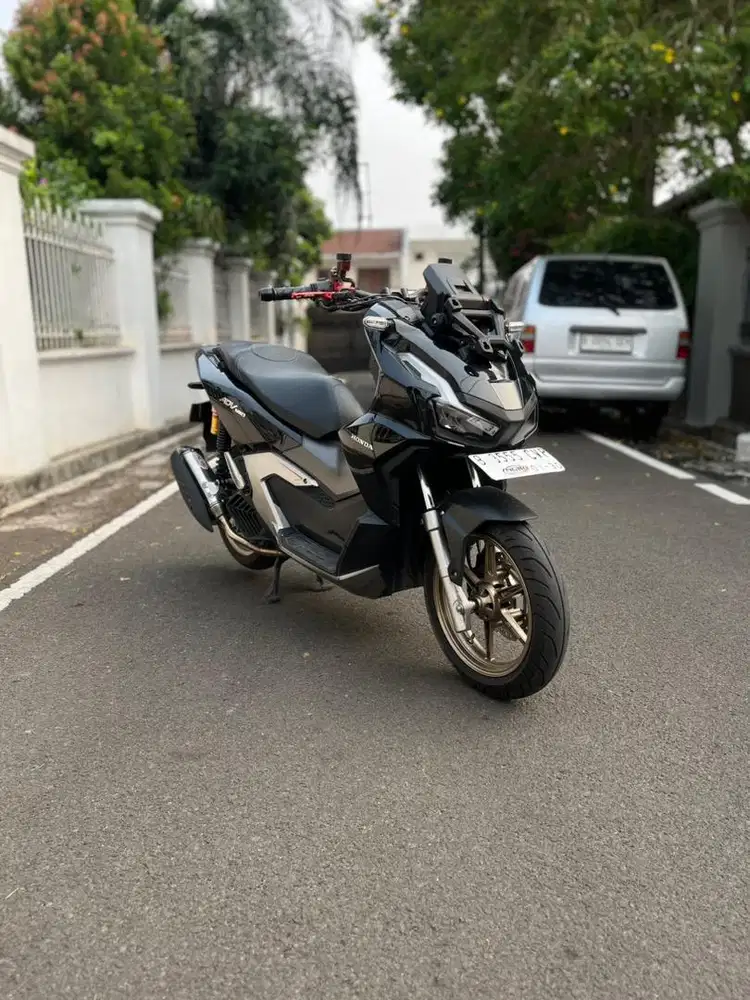 Adv 160 2022 low km