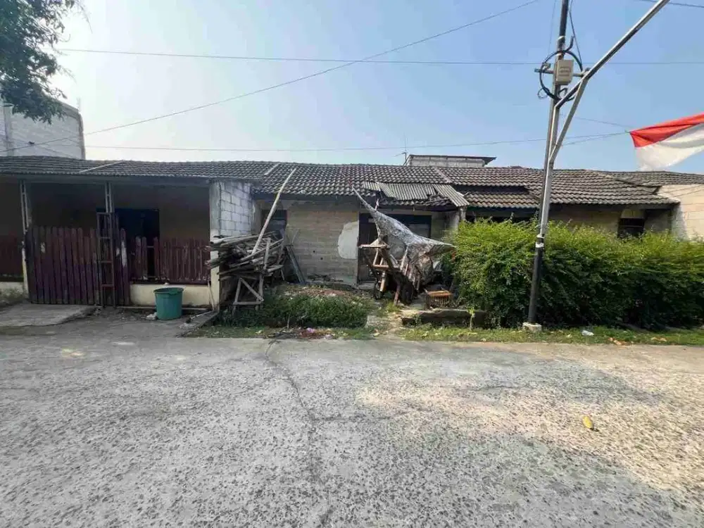 rumah standar butuh renovasi.