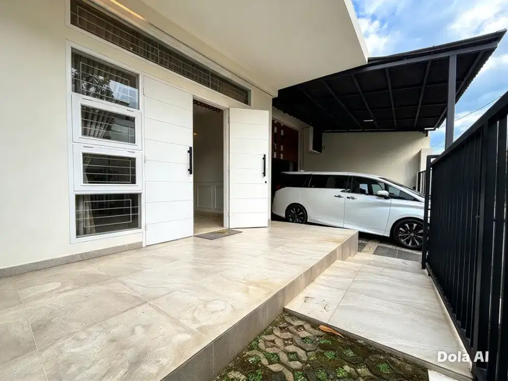 Rumah Mewah 2 Lantai SHM di Pulomas Jakarta Timur