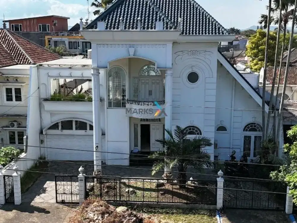 Dijual Rumah Premium di Boulevard Pondok Blimbing Indah, PBI Araya Malang
