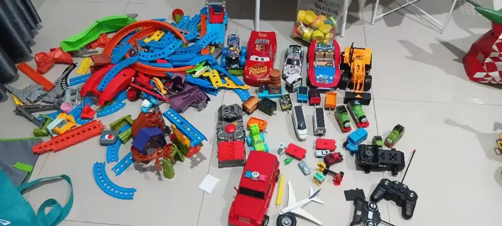 Mainan anak borongan