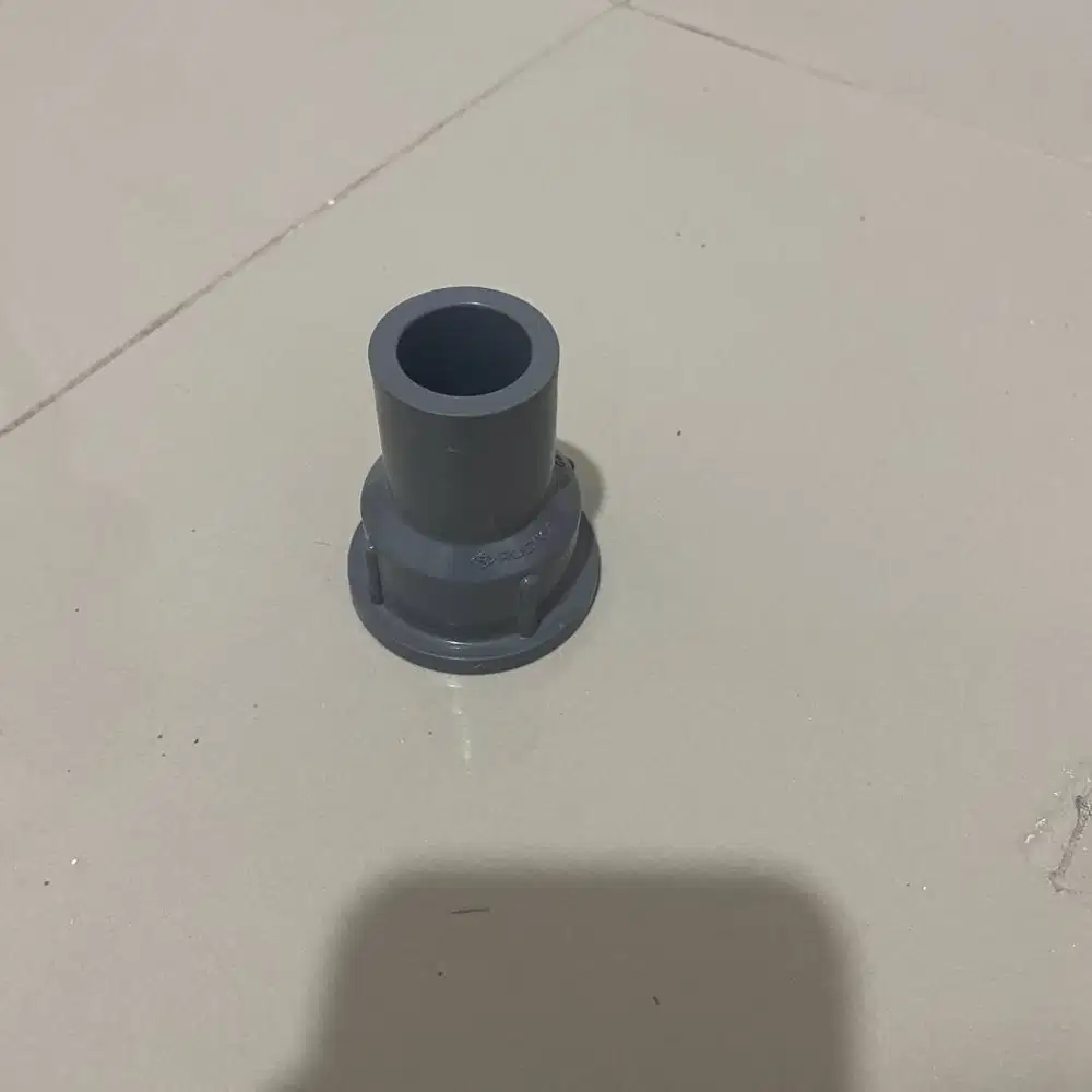Reducer Soket (Turunan) PVC 1 x 1/2 Inch (Merk RUCIKA)