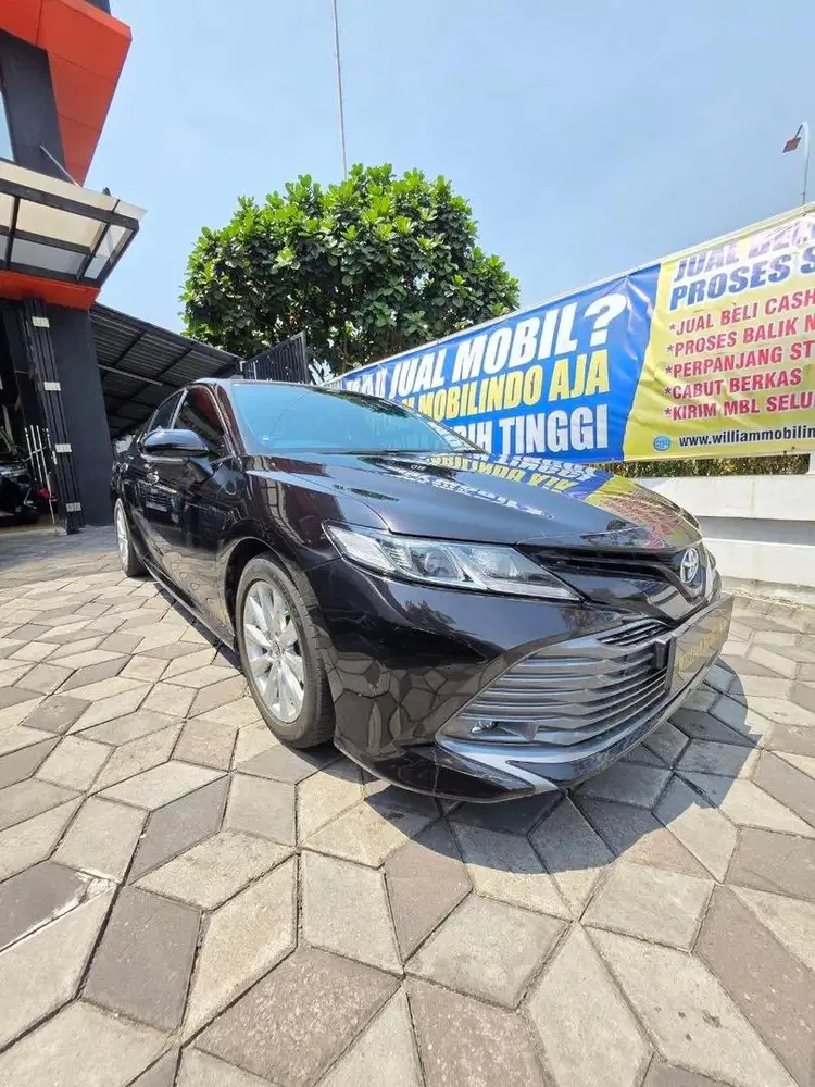 Camry V 2.5 Tahun 2020