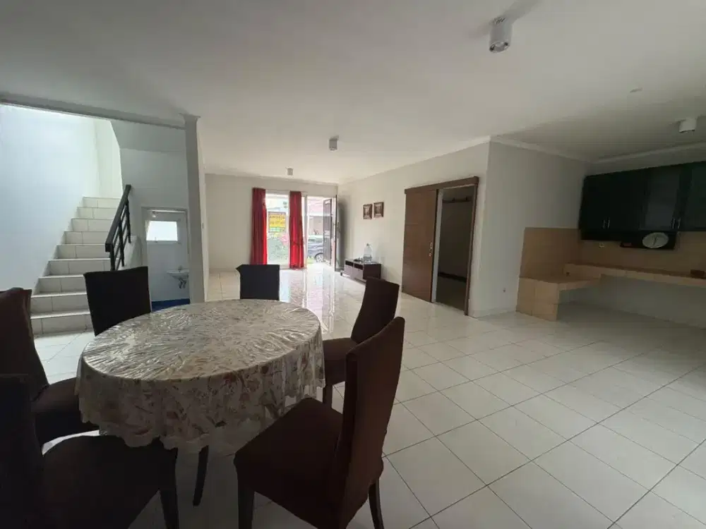 Disewakan Rumah Siap Huni di Cluster Azalea