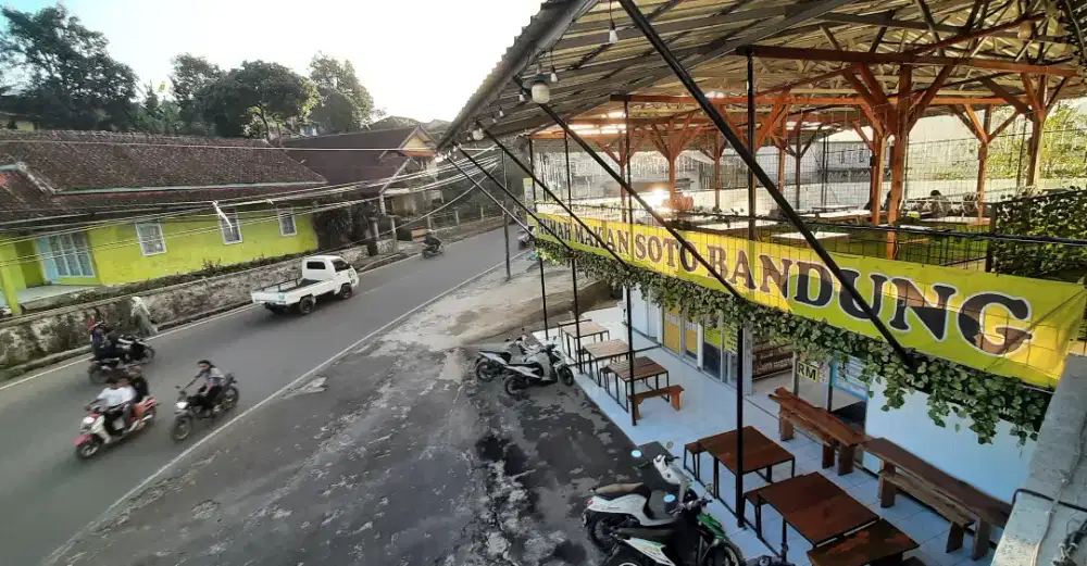 Tempat usaha dan rumah di pinggir jalan raya pangalengan bandung
