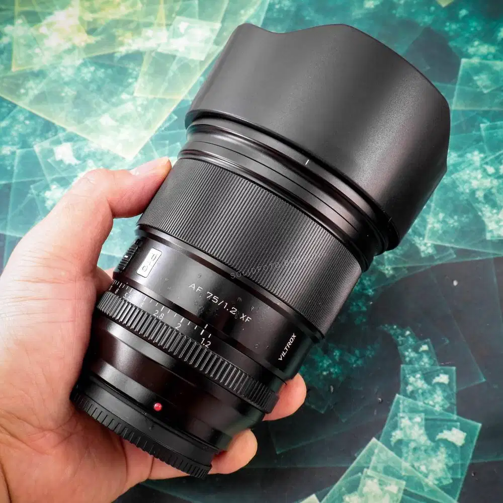Viltrox AF 75mm F1.2 XF PRO for Fujifilm. Used. Fullset. Murah