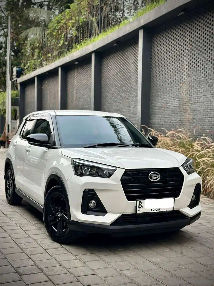 Daihatsu Rocky 1.2 X CVT 2024 Terawat alike New