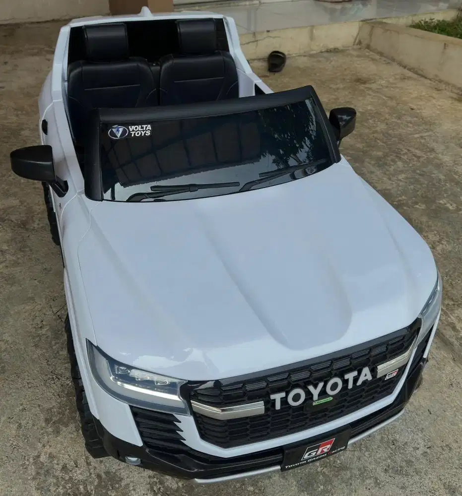 Mainan Mobil Aki Anak Volta 5077 Toyota Land Cruiser LC 300 V5077